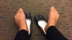 ___9057283___2018___11___1___15___smelly+feet