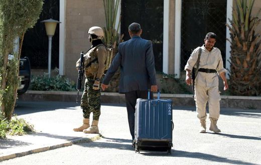The Yemeni rebel delegation flew to Sweden accompanied by the UN envoy for peace talks with the Saudi-backed government
