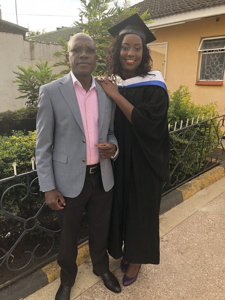 ___9132609___2018___11___23___14___boni+wife