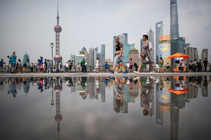 The world's second-largest economy seeks stability in the face of a darkening global outlook