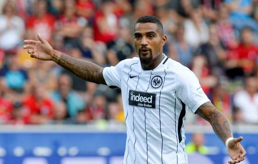 Frankfurt's midfielder Kevin-Prince Boateng reacts during a German first division Bundesliga football match against Freiburg on August 20, 2017