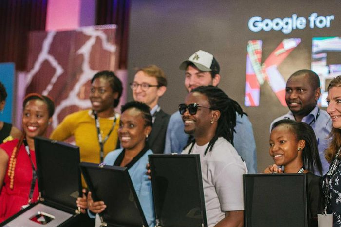 Nyashinski. Njugush, Nyashinski receives recognition from YouTube after reaching 100k subscribers