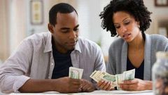 ___8269885___2018___4___18___14___black-couple-money