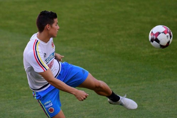 Colombia's midfielder James Rodriguez controls the ball during a training session at the New Condomina stadium in Murcia on June 6, 2017 on the eve of their friendly match against Spain
