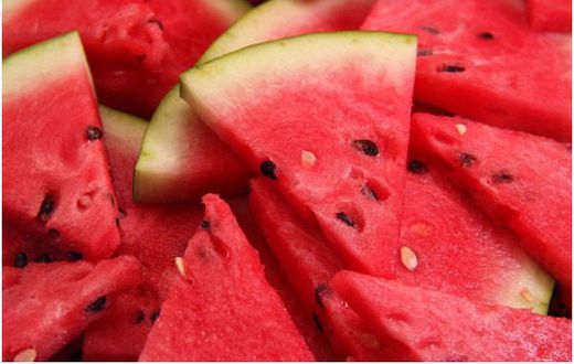 benefits-of-watermelon-juice-for-skin