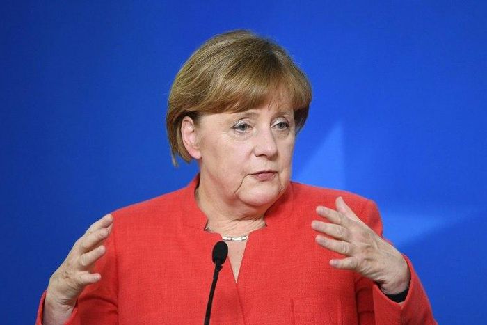 "I hope, for the sake of the citizens of Hamburg and the security forces... that these protests will be peaceful", German Chancellor Angela Merkel told parliament of the prospect of protests at the G20