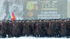 Commemoration ceremonies to mark the 75th anniversary of the lifting of the Nazi siege of Leningrad will include 2,500 servicemen in modern and period uniforms