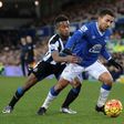 Newcastle United's Rolando Aarons (L) fights for the ball with Everton's Aaron Lennon during an English Premier League match, in Liverpool, in February 2016