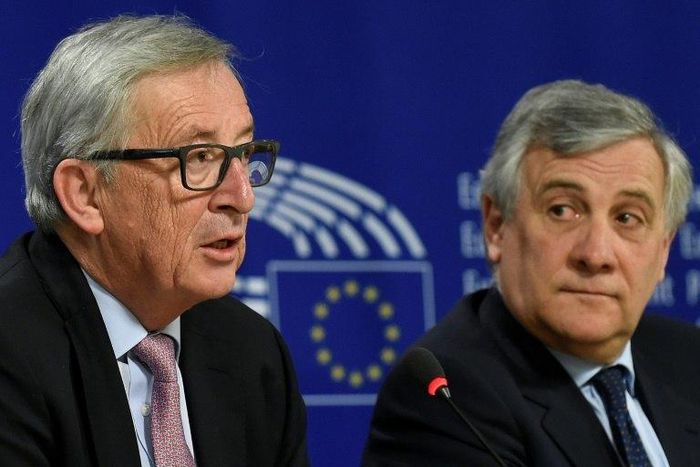 EU Commission President Jean-Claude Juncker (L) at a press with President of the EU Parliament Antonio Tajani (R) in Brussels on March 1, 2017