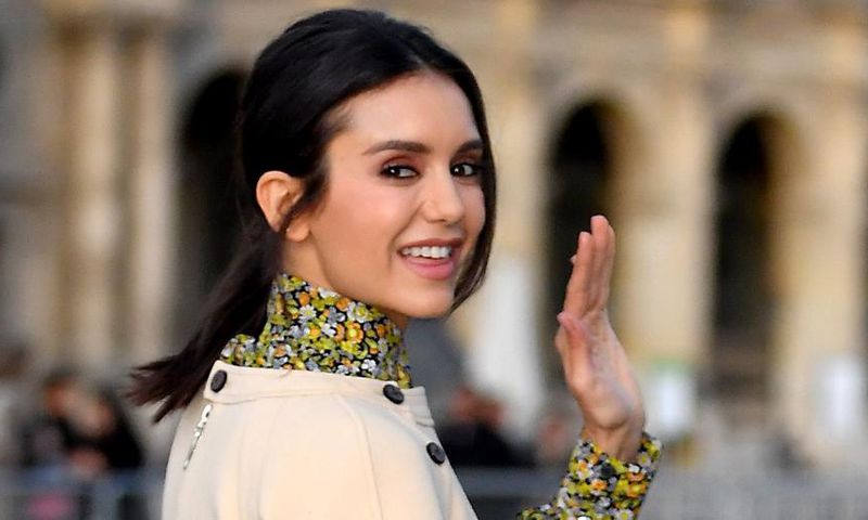 Nina Dobrev No Makeup Selfie Instagram