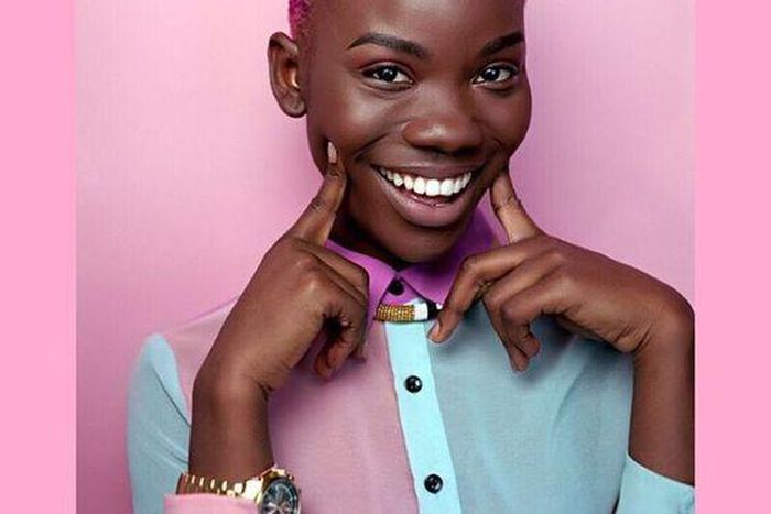 Black girl rocking pink hair (Pinterest)