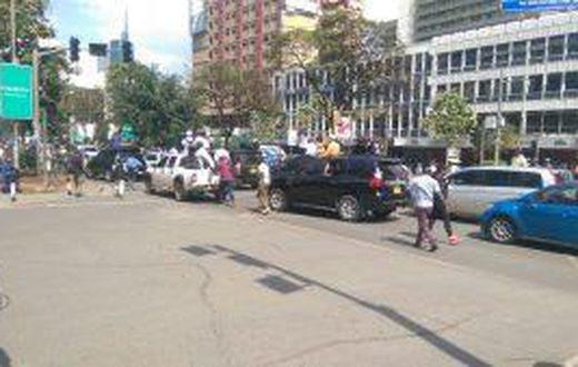 Rowdy youth pelts stones at Orengo's convoy