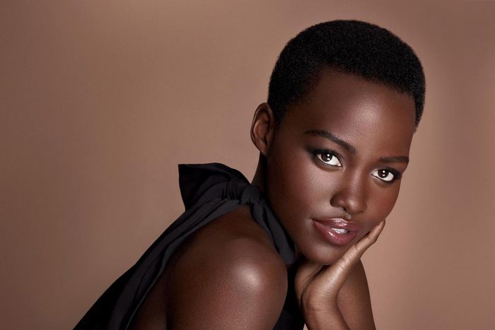Lupita Nyong'o rarely shows skin but she's definitely sexy.