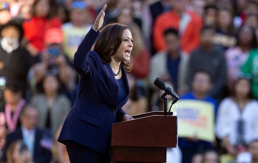 Kamala Harris, call-out star