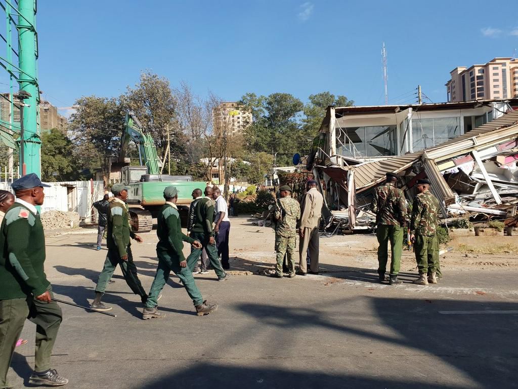 Friday morning demolitions near Nyayo Stadium (Twitter)
