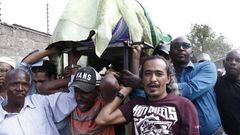Mourners transporting the body of Nakuru businessman Said Abdallah Azubedi