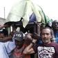 Mourners transporting the body of Nakuru businessman Said Abdallah Azubedi