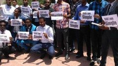 Somalian men protest expensive bride prices
