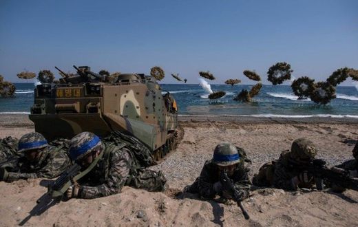 South Korean and US soldiers take part in an amphibious landing exercise in Pohang, on South Korea's southeast coast