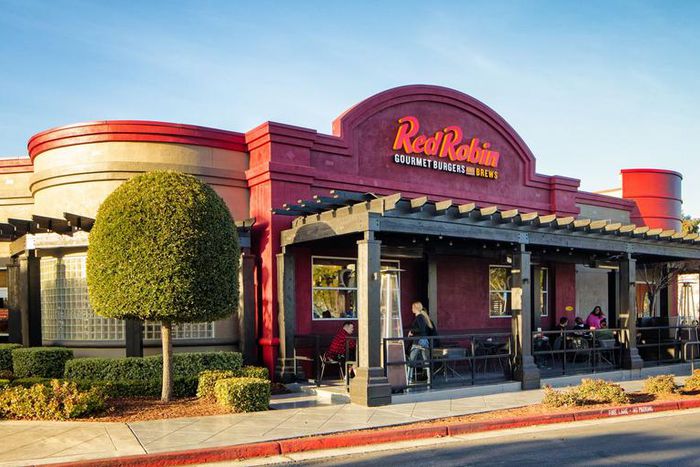 How to Eat Healthy at Red Robin