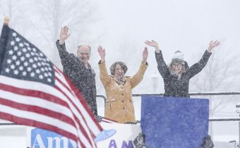 How Klobuchar Treats Her Staff