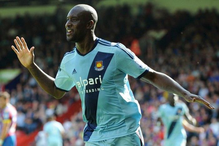 Former West Ham United striker Carlton Cole signed last month with Persib Bandung, one of Indonesia's best clubs