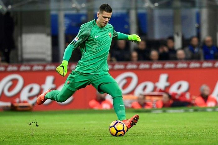 On-loan Arsenal goalkeeper Wojciech Szczesny believes Roma have nothing to panic about when they face a Napoli side still reeling from a shock 2-0 home defeat to Atalanta