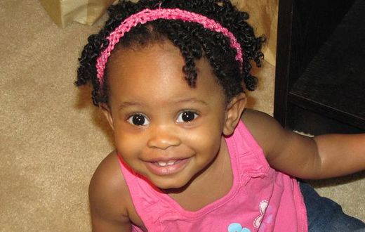 Cute baby girl(hurt2healingmag)