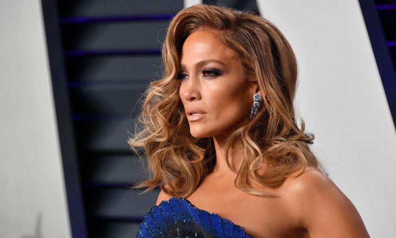 Jennifer Lopez Uses This SPF To Get Her Body Glow
