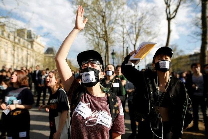 A protest over the death of a Chinese man killed by police drew some 6,000 people to central Paris