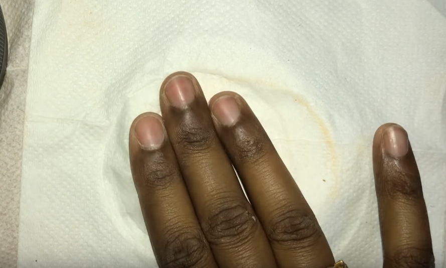 Fixing a broken compact powder (Makeup tips by Jyoti)