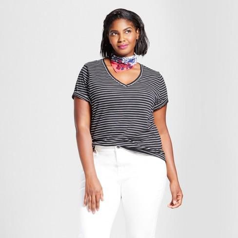 V neck t-shirt (Target)