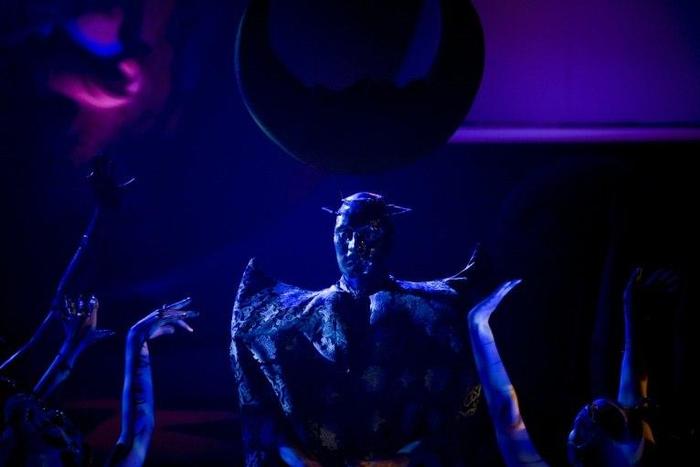 Artists perform Chen Tianzhuo's "Ishvara" in Beijing, a surreal experience that has divided critics