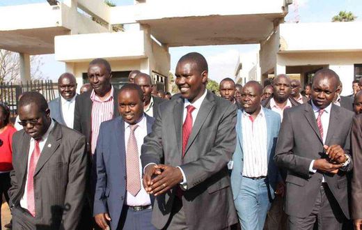 Governors Alex Tolgos (Elgeyo Marakwet), Jackson Mandago (Uasin Gishu), MP Oscar Sudi and other leaders leave the CID headquarters in Nairobi.