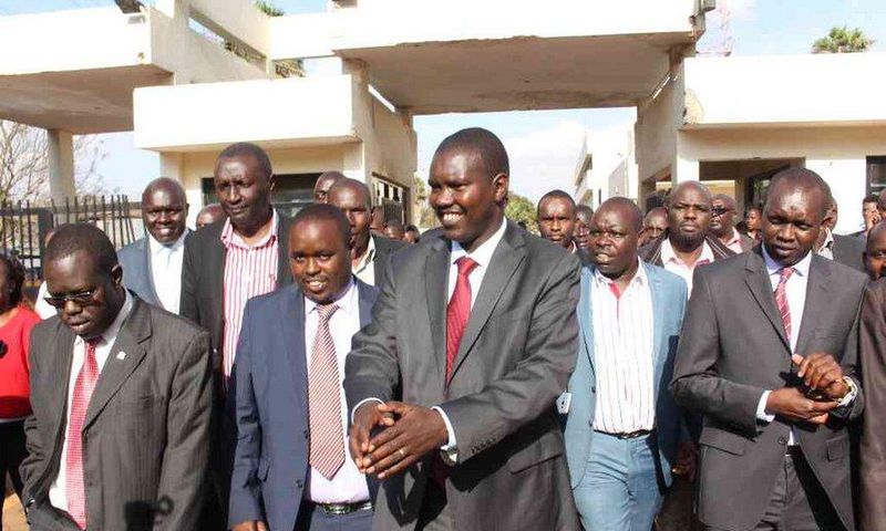 Governors Alex Tolgos (Elgeyo Marakwet), Jackson Mandago (Uasin Gishu), MP Oscar Sudi and other leaders leave the CID headquarters in Nairobi.