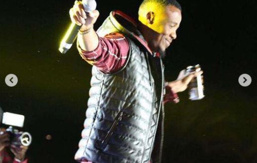 Alikiba’s electrifying performance brings Oman to standstill