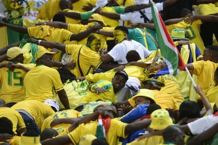 Coach-less South Africa stretched an unbeaten record to 14 matches drawing 1-1 away to Mozambique in an international friendly