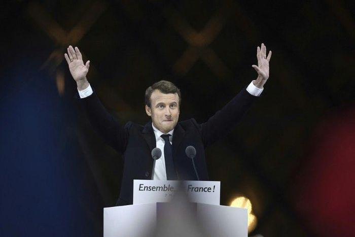 French president-elect Emmanuel Macron greets supporters during a post-election rally at the Louvre Museum in Paris, on May 7, 2017