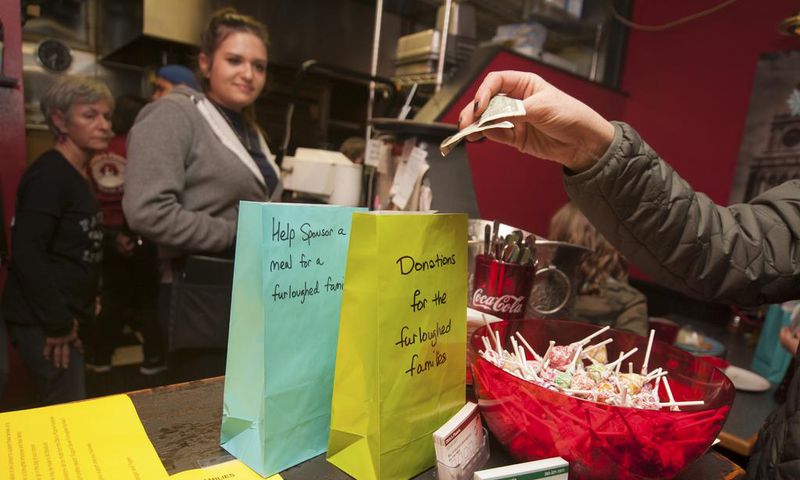 As Shutdown Drags On, Some Step Up to Help Unpaid Federal Workers