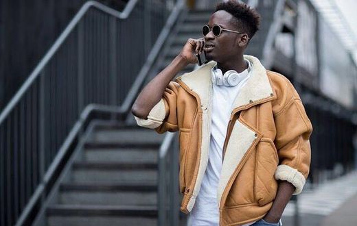 ___6627318___https:______static.pulse.com.gh___webservice___escenic___binary___6627318___2017___5___4___18___Mr-Eazi