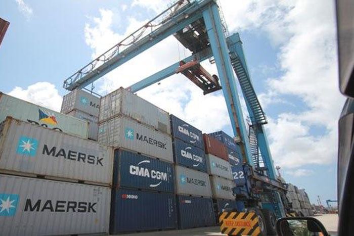 ___5657113___https:______static.pulse.com.gh___webservice___escenic___binary___5657113___2016___10___25___17___CARGOCARRIEDATTHEPORT