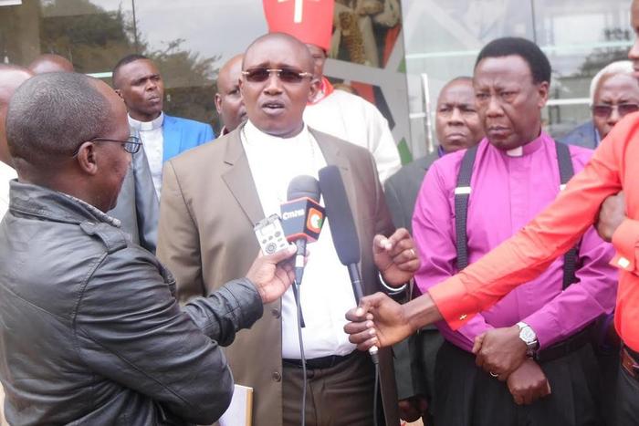 File image of Gakuyo addressing the press flanked by other religious leaders