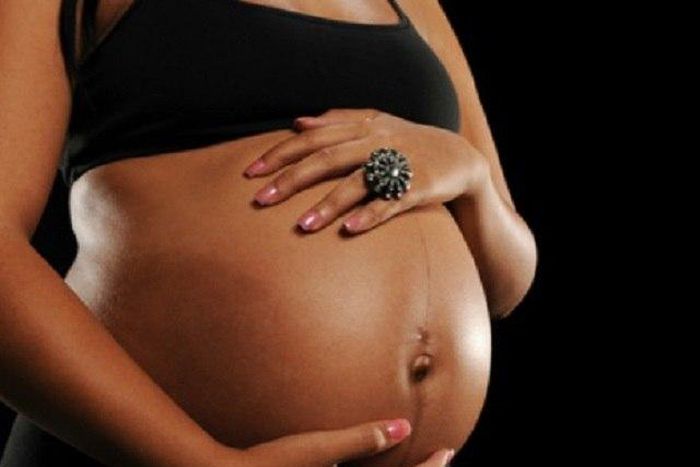 Fighting pregnant woman