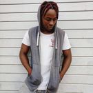 Man rocking short chunky colored braids (Instagram dboyizill)