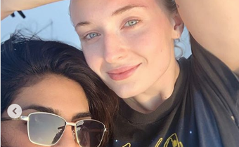 Sophie Turner Posts No-Makeup Instagram Selfie