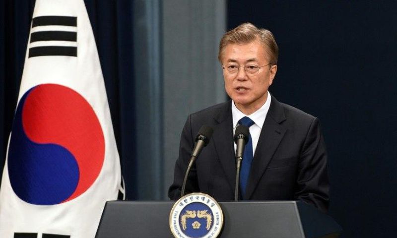 South Korea's newly elected president, Moon Jae-In, said he would fly to Washington immediately "if needed"South Korea's newly elected president, Moon Jae-In, said he would fly to Washington immediately "if needed"