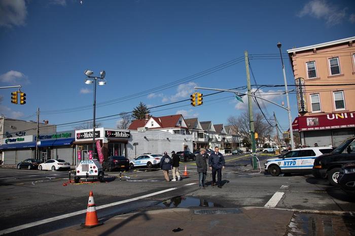 'Friendly Fire' Killing of Detective: 42 Shots, 7 Officers, 11 Seconds