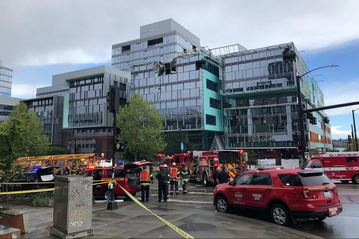 After a Deadly Accident, Seattle Eyes Its Crane-Filled Skyline