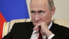 Russian President Vladimir Putin says US intelligence leaker Edward Snowden is "not a traitor"