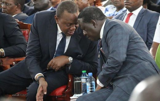 President Uhuru Kenyatta with former PM Raila Odinga at the anti-corruption forum at Bomas of Kenya (Twitter)